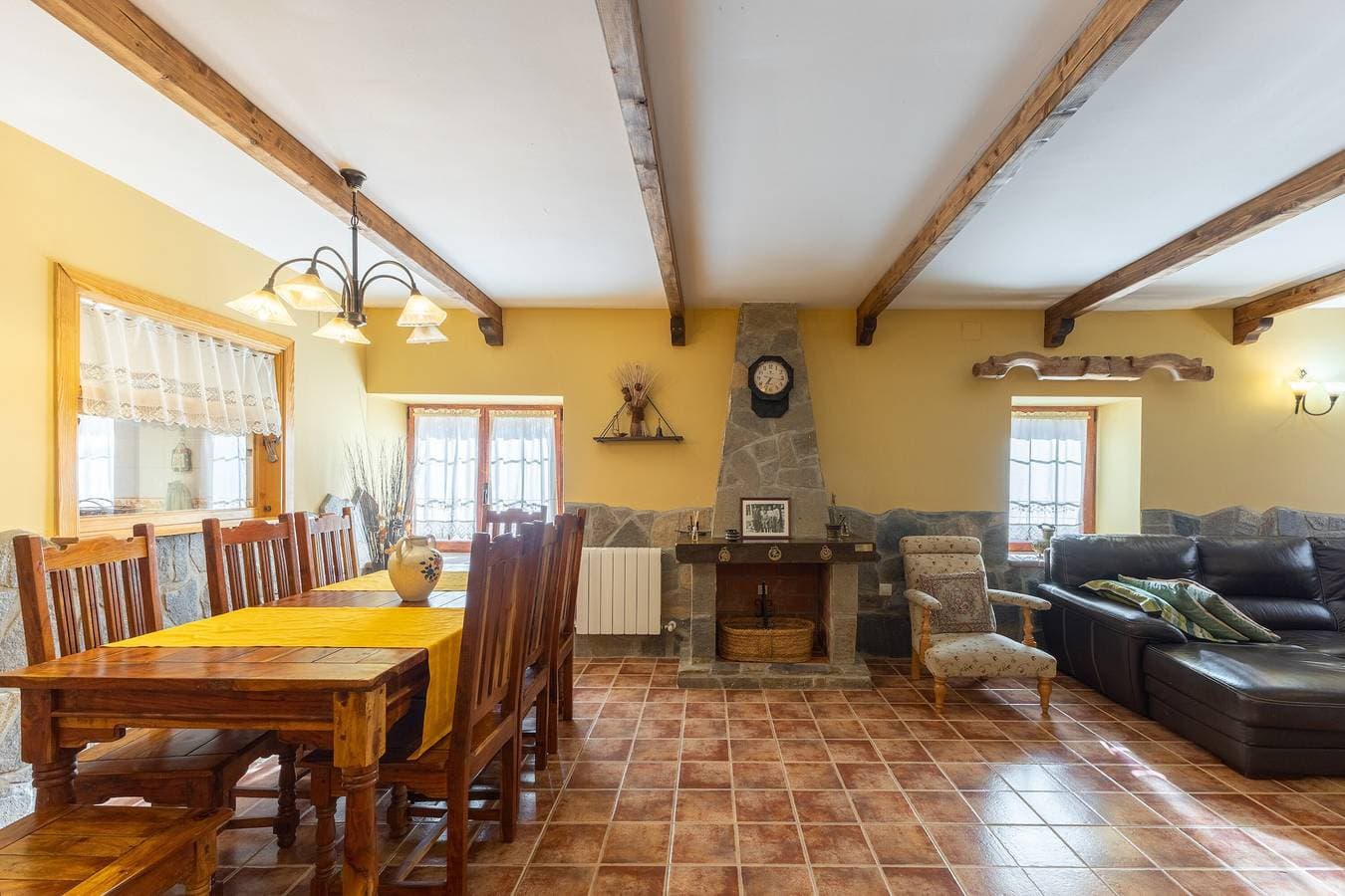 Foto 3 von 32: Casa Siesta y Brisca in Ávila: Berge und private Terrasse
