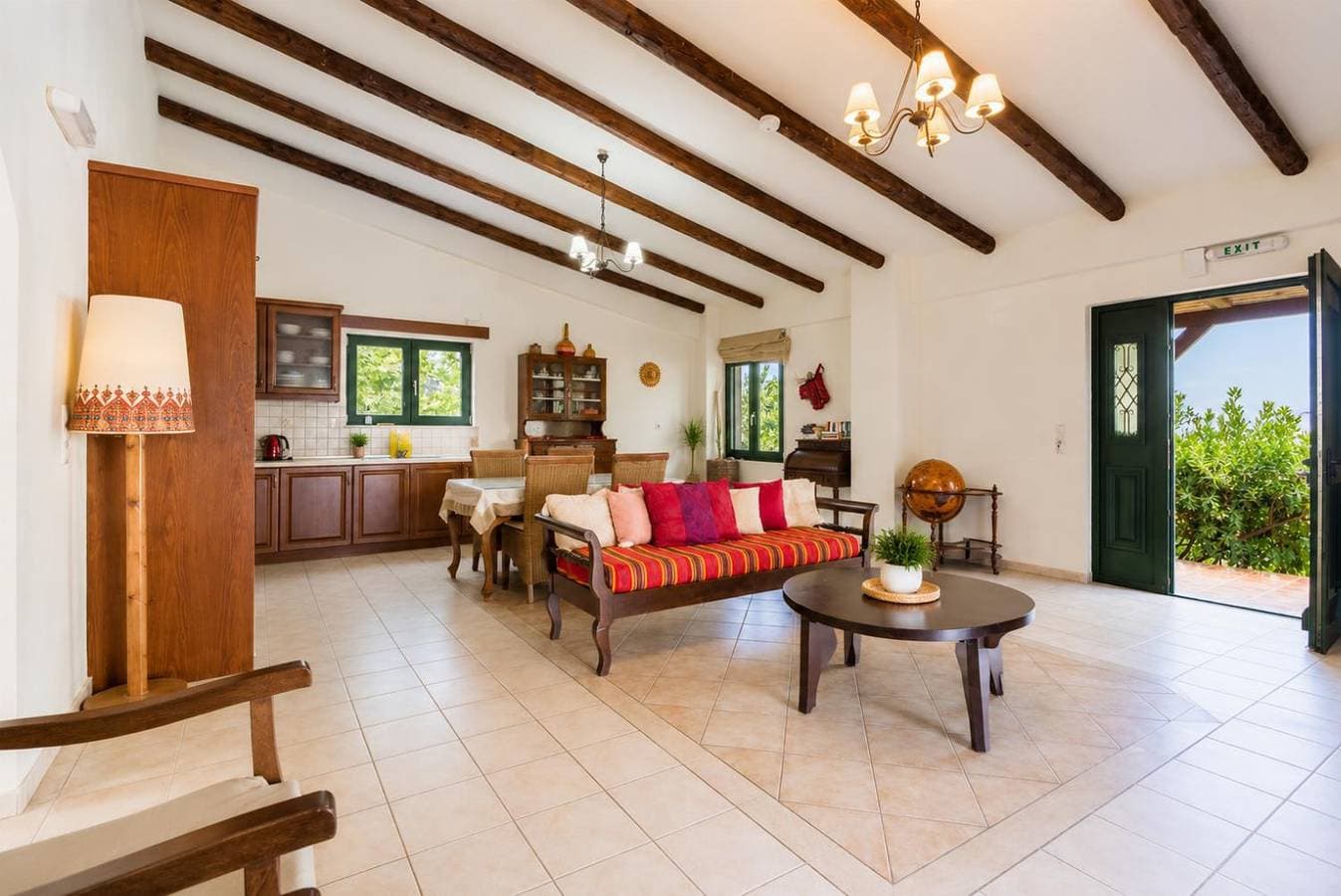 Foto 9 von 19: Villa für 4 Personen mit Garten