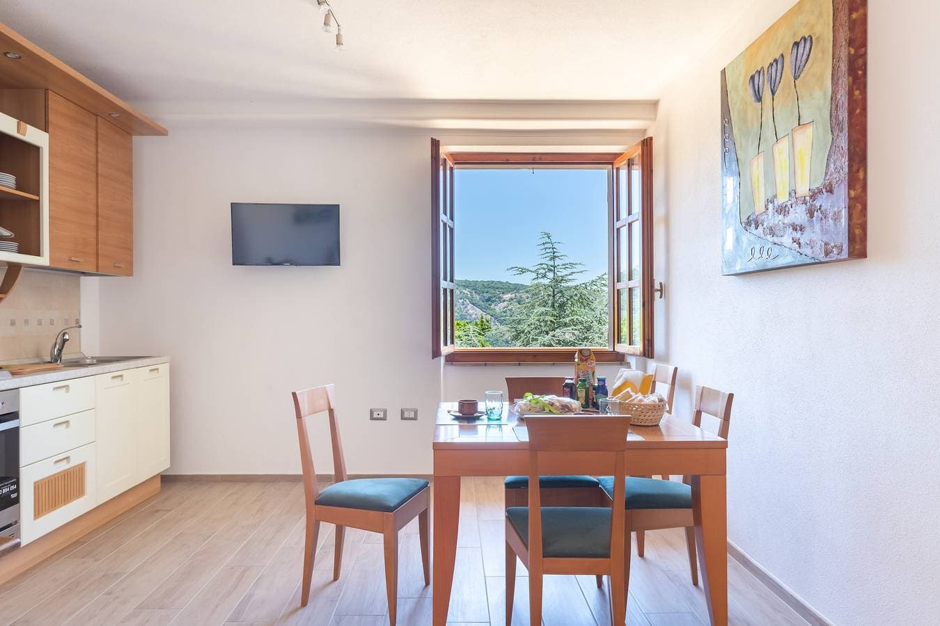Foto 12 von 37: Ferienhaus 'Meravigliosa In Collina' mit Bergblick, Wi-Fi und Klimaanlage