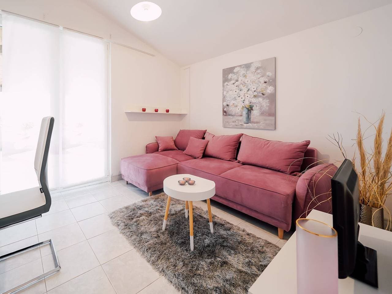 Foto 13 von 40: Entzückende Wohnung mit Swimmingpool und Terrasse