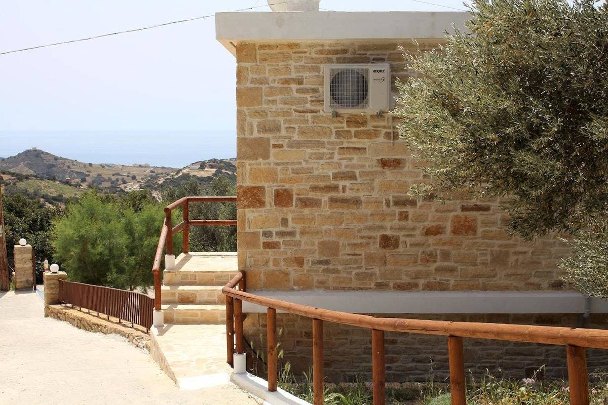 Foto 10 von 50: Ferienwohnung im Grünen mit Pool, großer Garten, Wifi | Triopetra, Kreta
