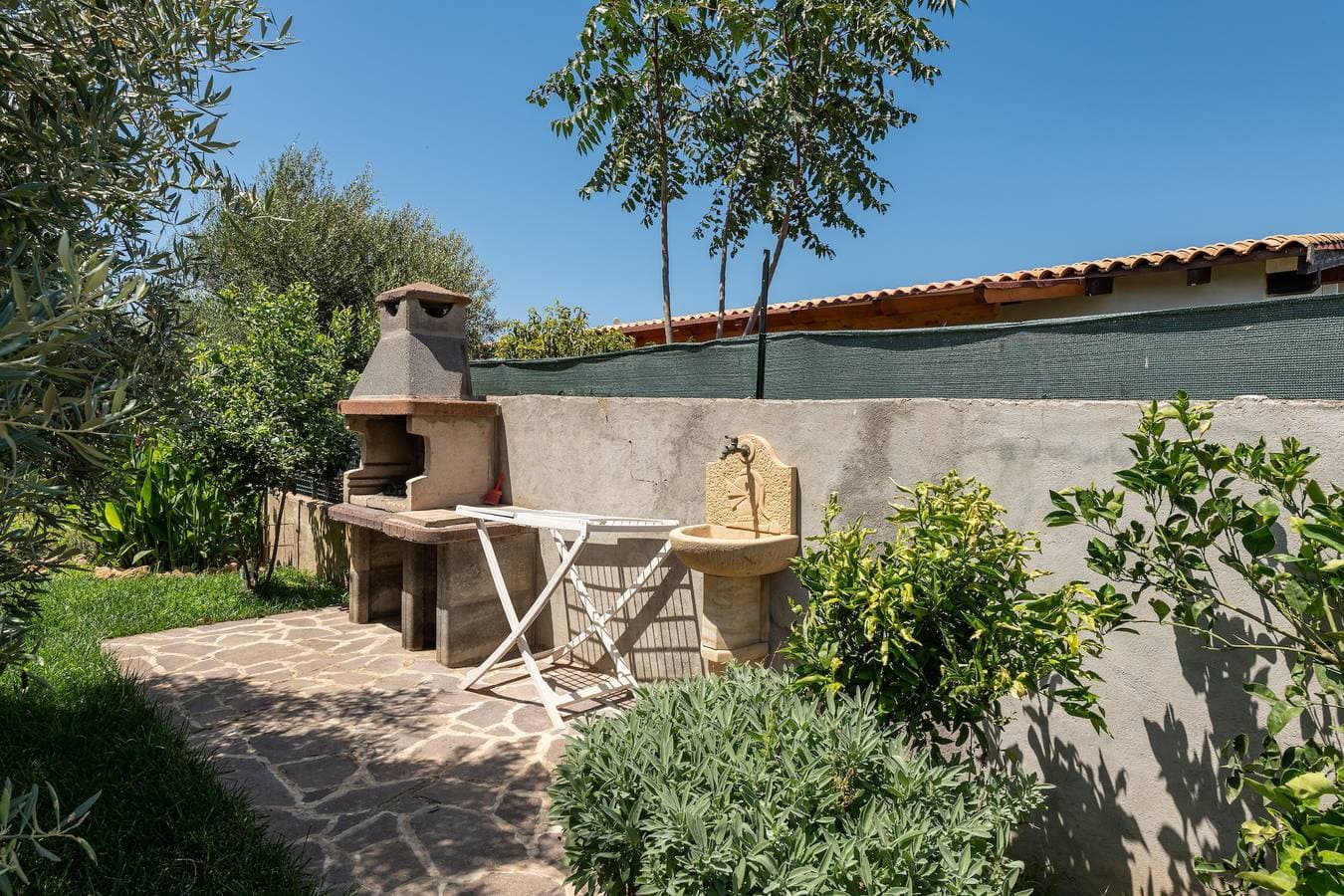 Foto 4 von 34: Ferienhaus in ruhiger Lage mit WLAN, Garten und Terrasse; Parkplätze vorhanden