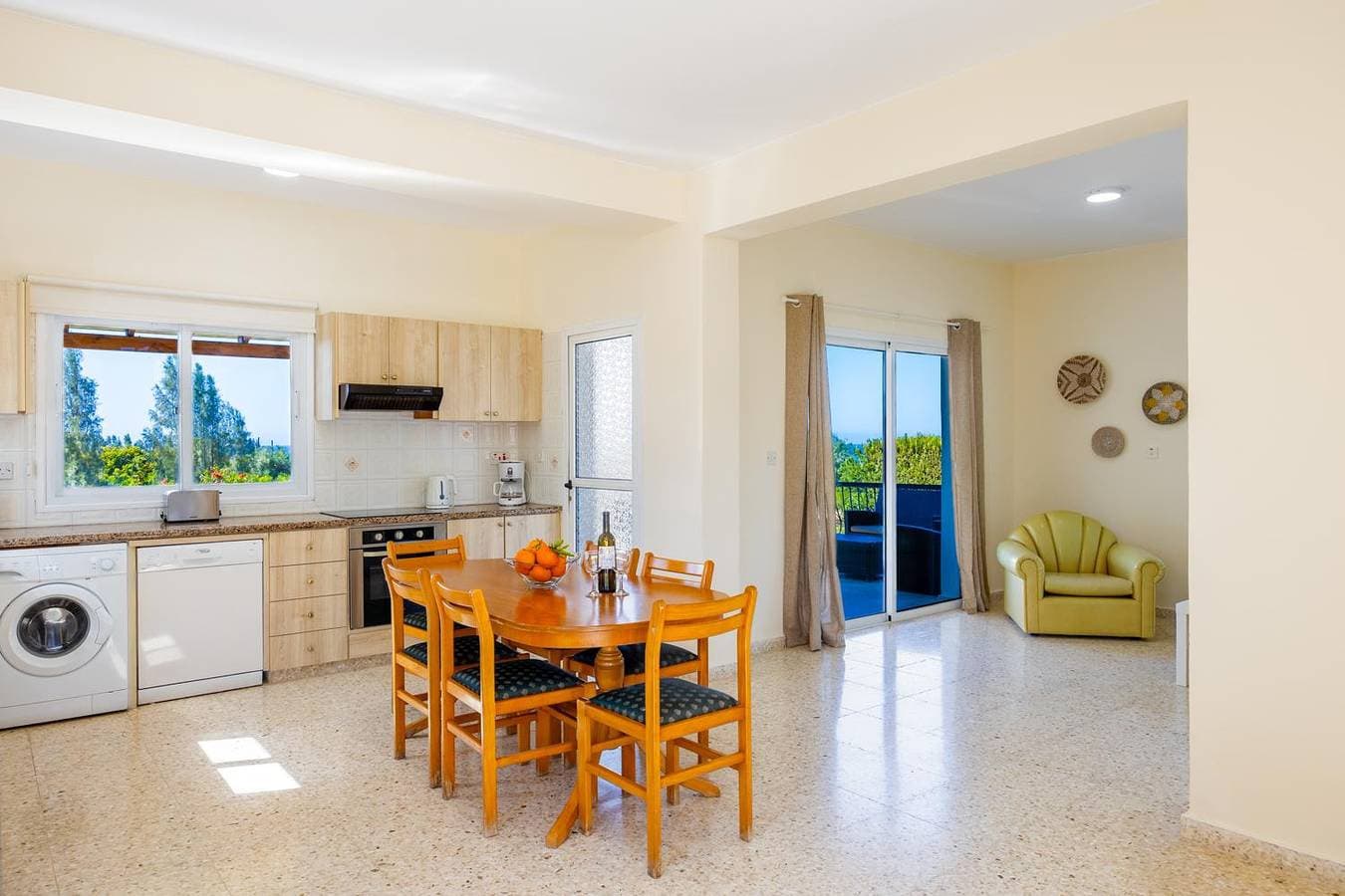 Foto 10 von 29: Villa für 4 Personen mit Balkon