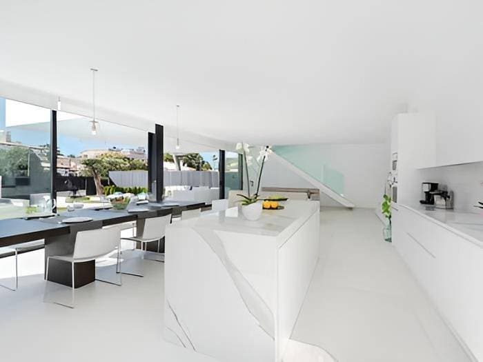 Foto 8 von 23: Luxusvilla mit Pool und 100 m vom Strand entfernt