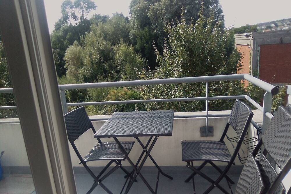 Foto 13 von 14: \"Les Baigneurs\" Apt 3 * very quiet in resi 2 bedrooms and balcony. Private parking lot