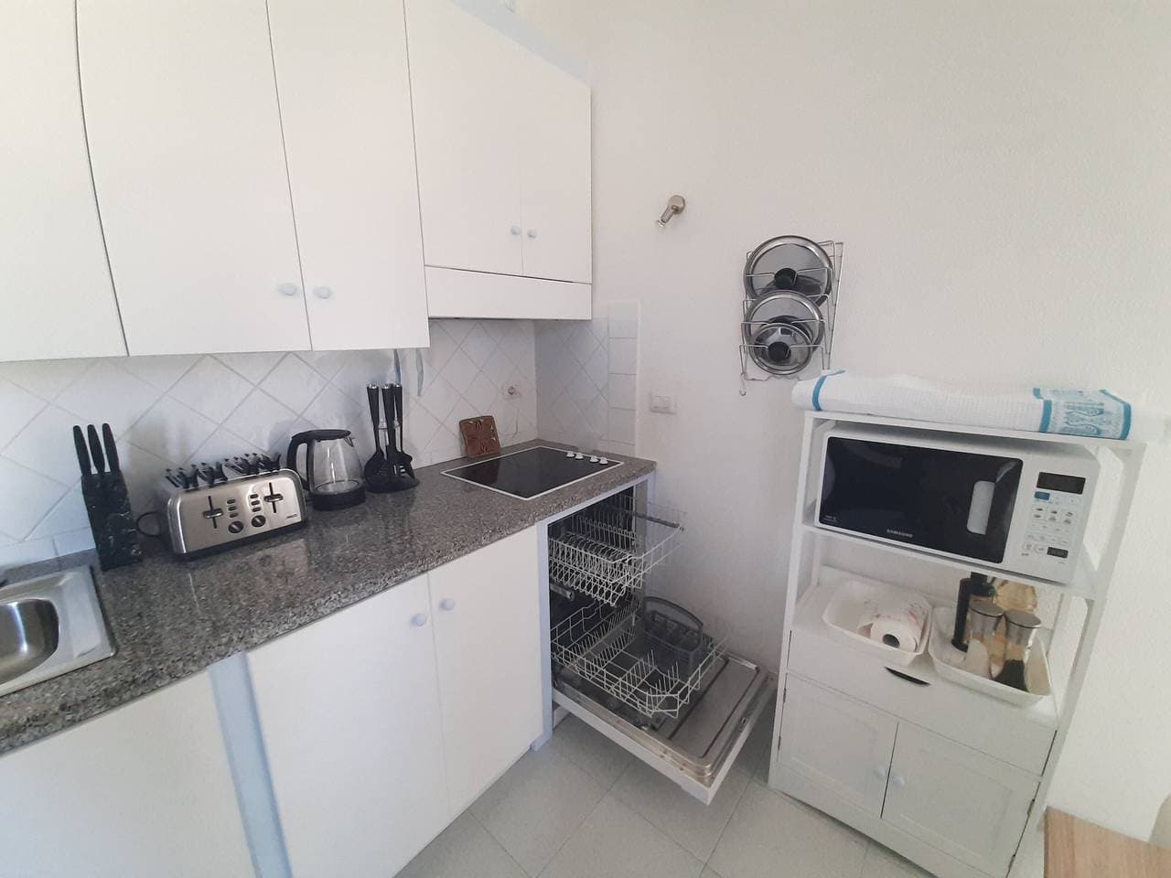 Foto 12 von 23: Ferienwohnung für 6 Personen mit Meerblick