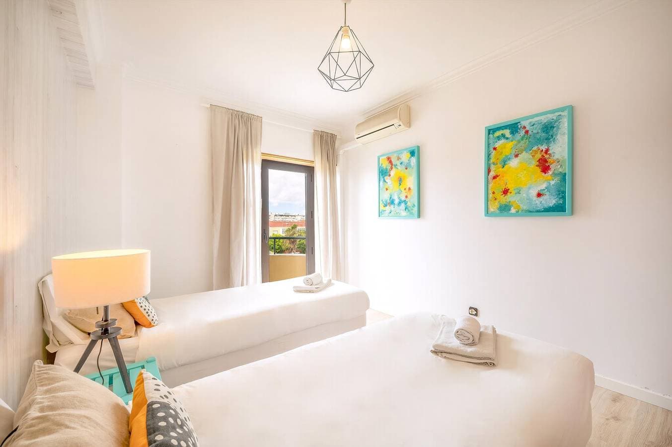 Foto 4 von 31: Ferienwohnung für 4 Personen mit Terrasse