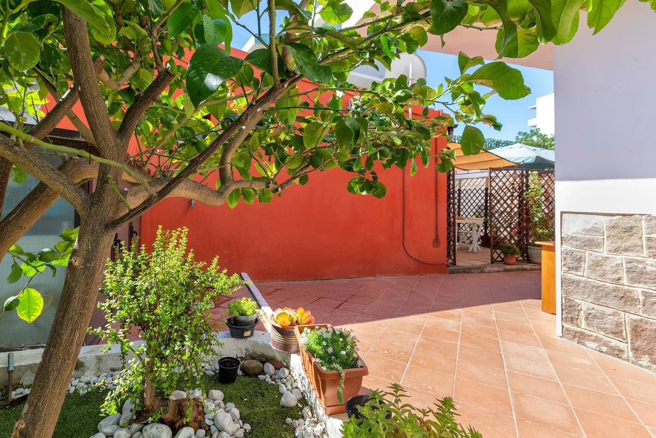 Foto 13 von 18: Studio 'Lo Scrigno' mit privatem Garten, WLAN und Klimaanlage