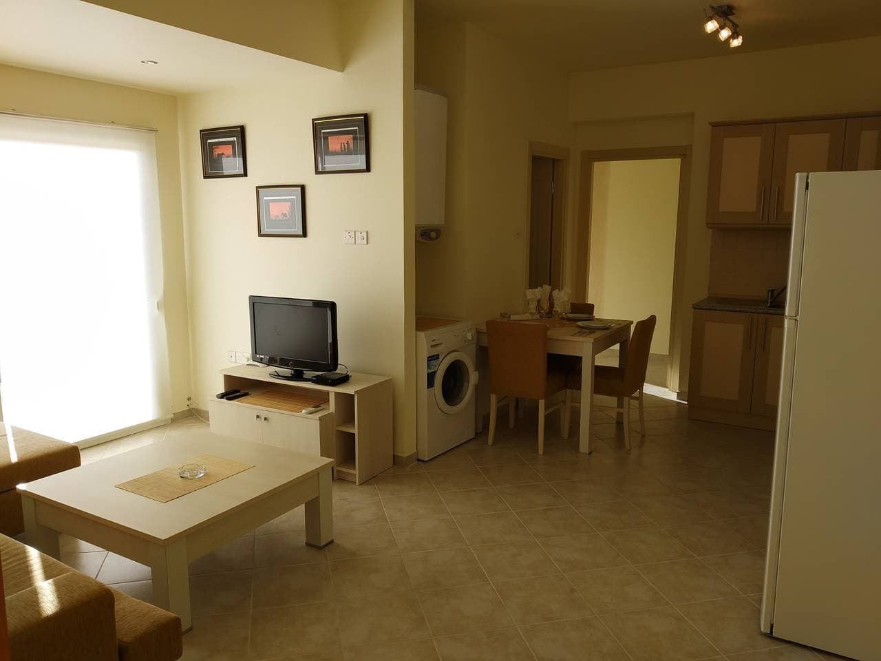 Foto 7 von 39: Ferienwohnung für 4 Personen mit Meerblick