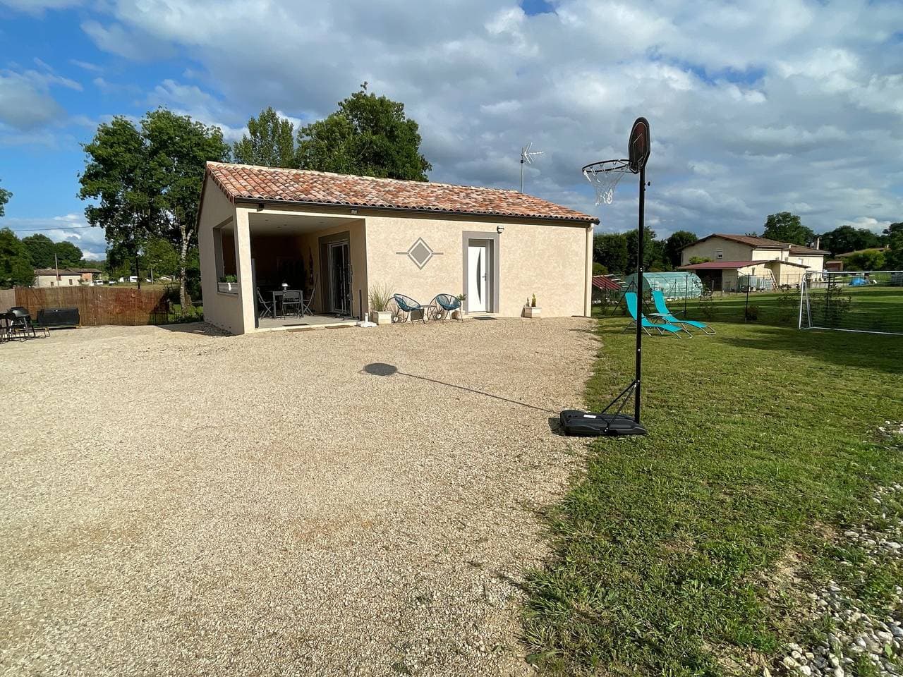 Foto 6 von 40: Gîte De La Fontaine mit Whirlpool, nur wenige Schritte vom Dorf entfernt