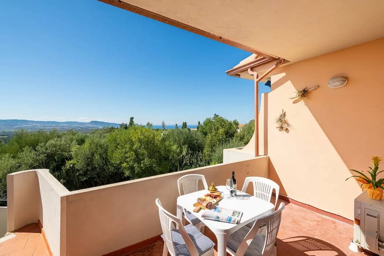 Moderne Wohnung in der Nähe des Strandes von Badesi 1