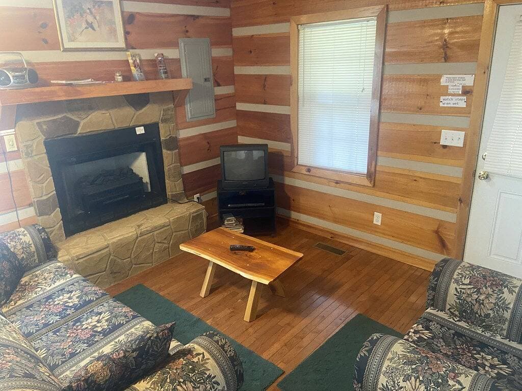 Foto 8 von 16: Beautiful Cabin Nestled in the Smokies