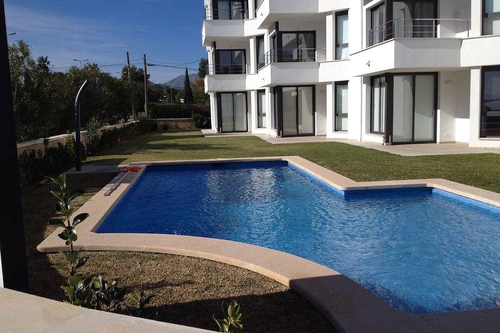 Foto 13 von 18: Erdgeschoss mit herrlichem Meerblick und eigener Terrasse, Gemeinschaftspool