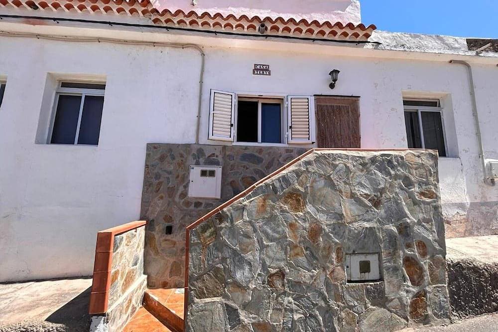 Foto 6 von 14: Apartment 'Alquilaencanarias Plaza De Alojera' mit WLAN