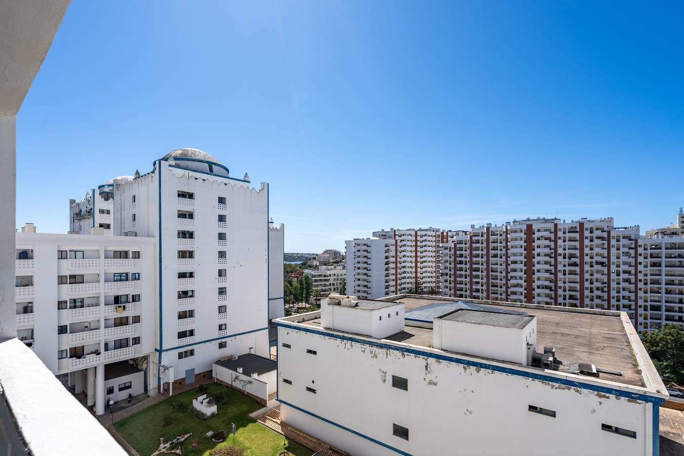 Foto 6 von 23: Ferienwohnung 'Carpe Diem' mit Balkon, WLAN und Klimaanlage