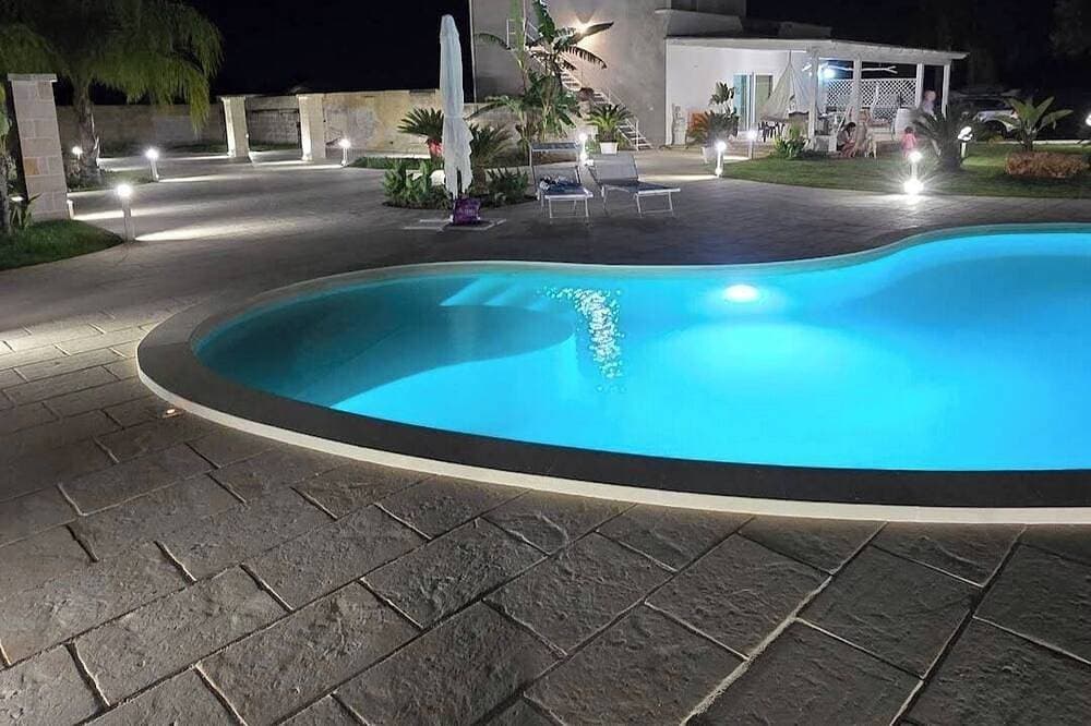Villa Indipendente Con Piscina 1