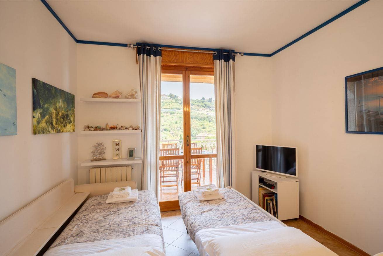Foto 4 von 32: Ferienwohnung für 4 Personen mit Pool