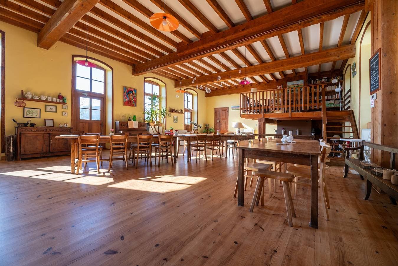 Foto 8 von 22: Gästehaus „La Chastanha – Zimmer 2“ mit Bergblick