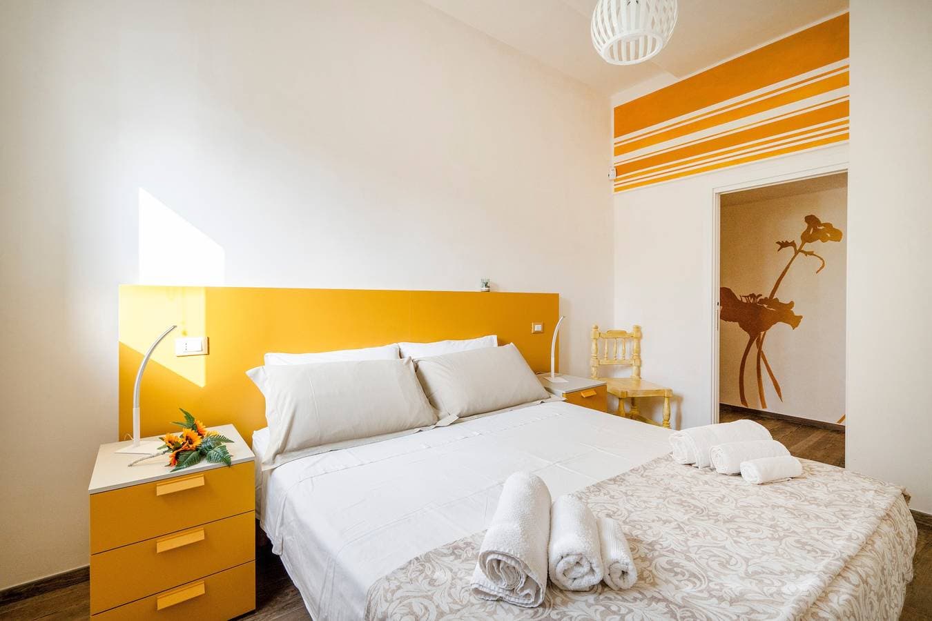 Foto 12 von 20: Ferienwohnung "Gufo Di Mare - Giallo" mit Meerblick und privater Terrasse