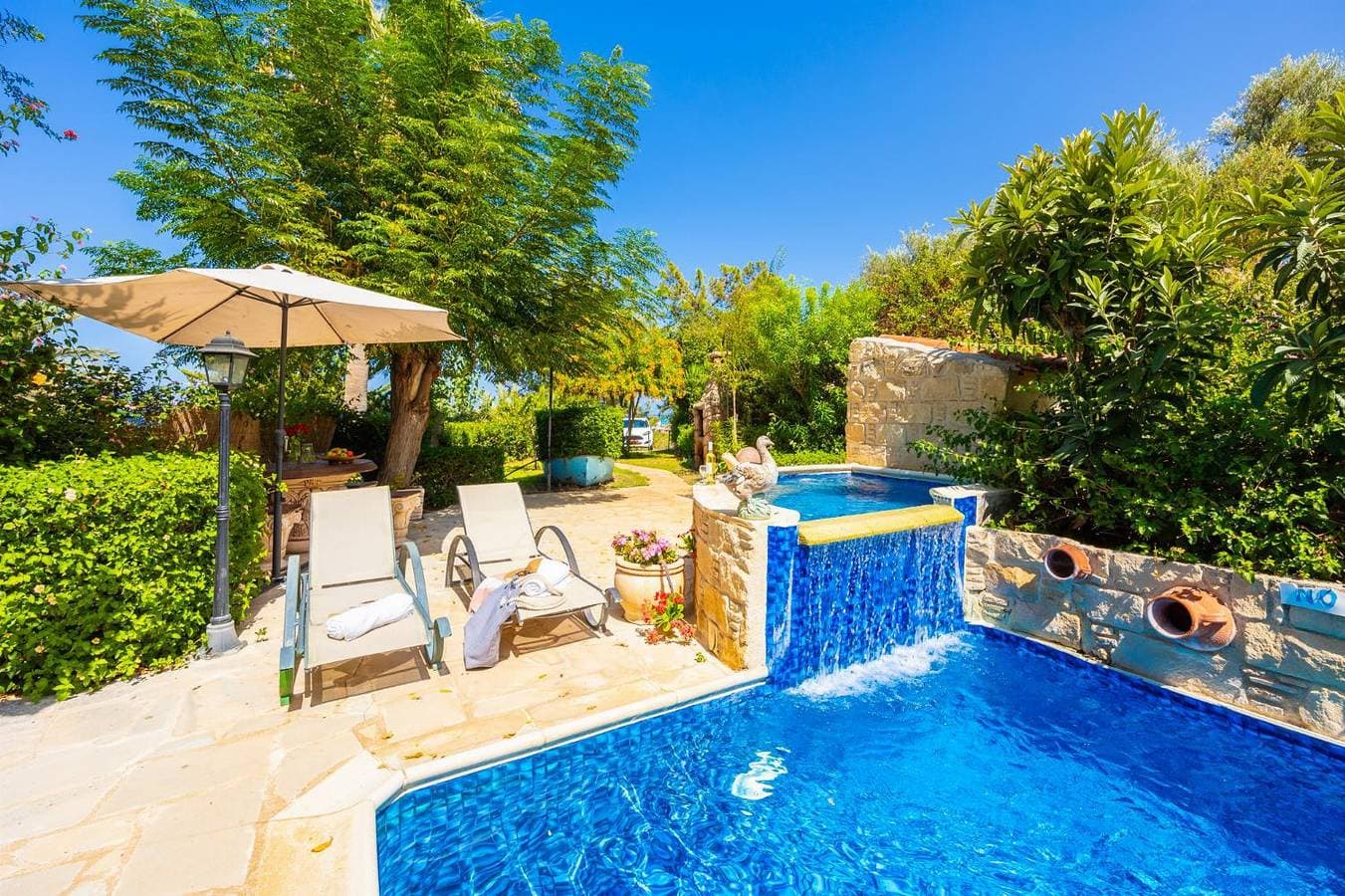 Foto 4 von 25: Villa für 4 Personen mit Garten
