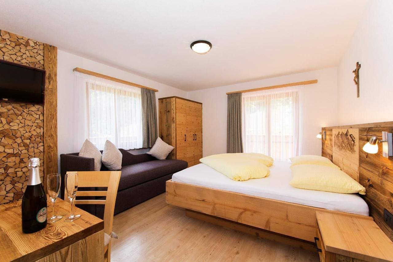 Foto 9 von 11: Double Room with Balcony