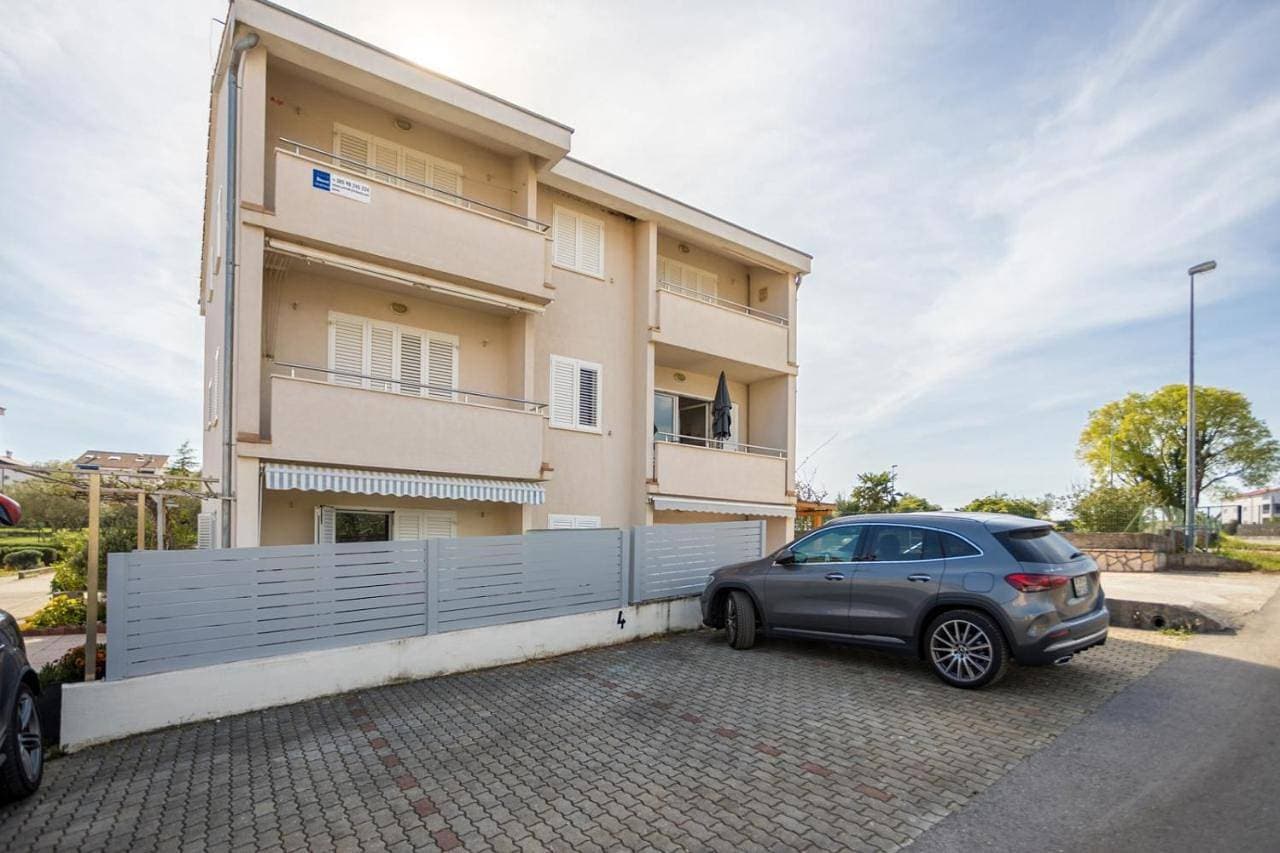 Foto 5 von 20: Two-Bedroom Apartment with Balcony