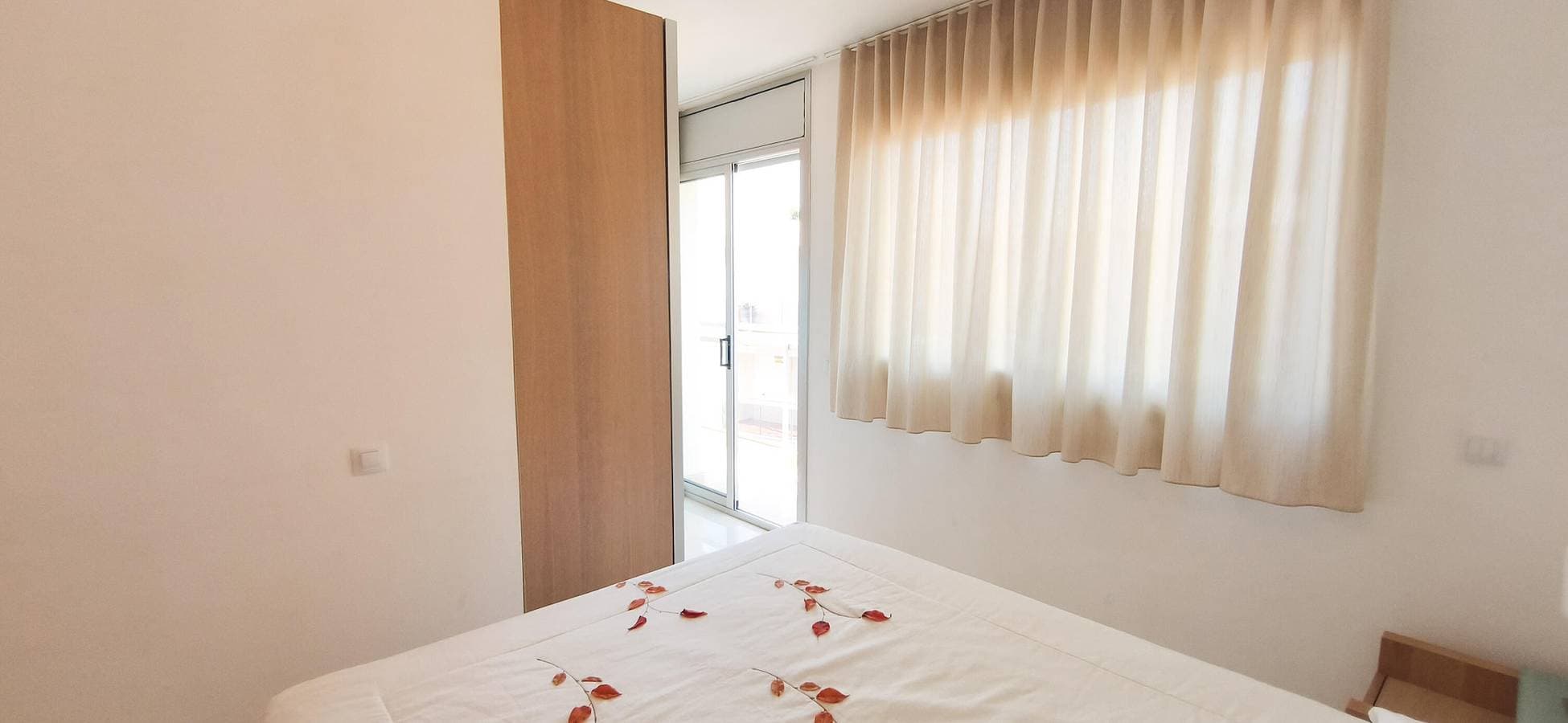 Foto 11 von 40: Llobeta 2A (15) - Magnífico Apartamento En Cala Llobeta