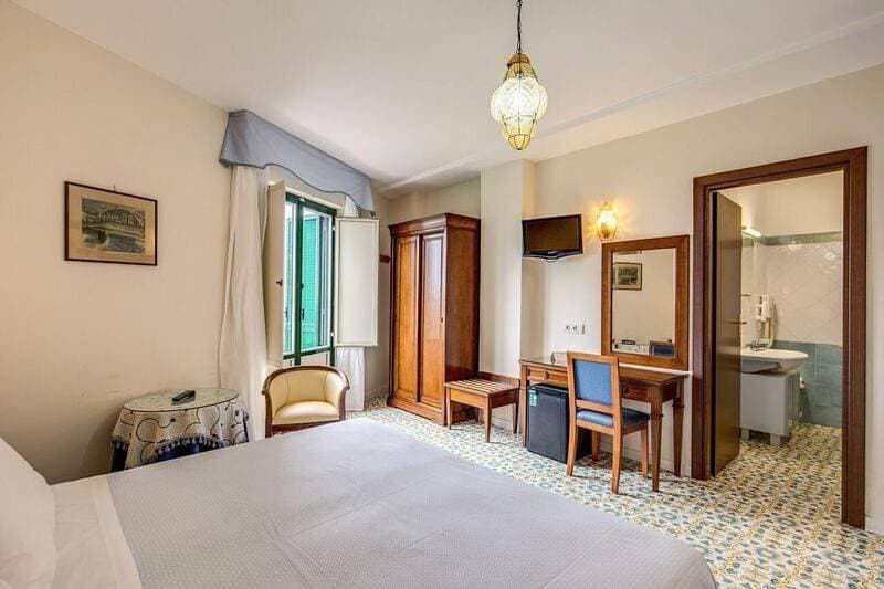 Foto 6 von 10: Large Double or Twin Room