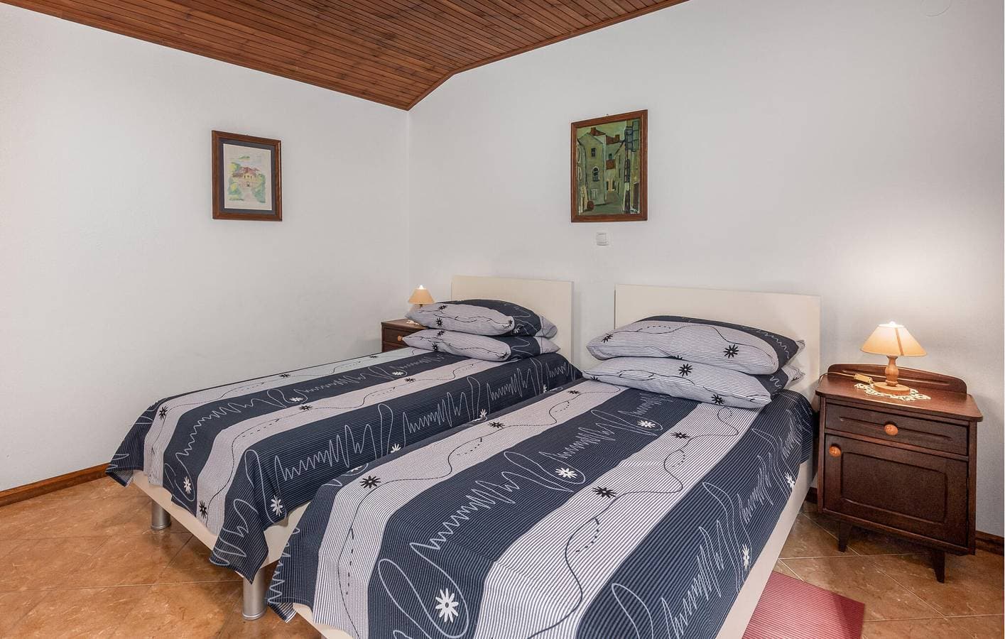 Foto 4 von 25: Gemütliche 1-Zimmer-Wohnung mit Terrasse, in Strandnähe und mit Parkplatz