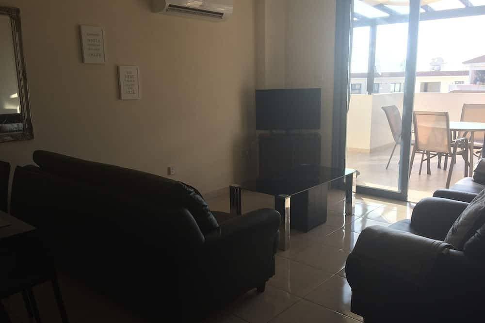Foto 9 von 30: Moderne 2-Bett-Wohnung mit WiFi in der Universal Area von Paphos entfernt