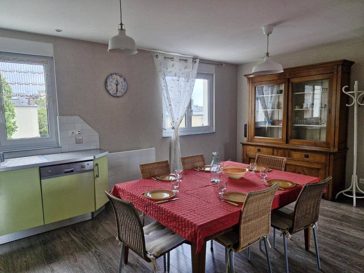 Foto 4 von 29: Two-Bedroom Apartment