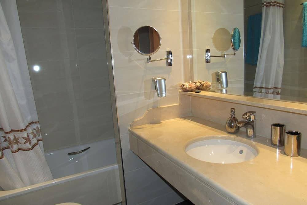 Foto 5 von 30: Modernes Luxusapartment 100 m vom Strand entfernt mit fantastischem Meerblick