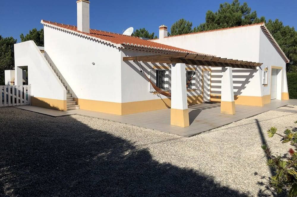 Foto 11 von 24: Große Modern Luxury Villa mit 3 Schlafzimmern in Vale da Telha