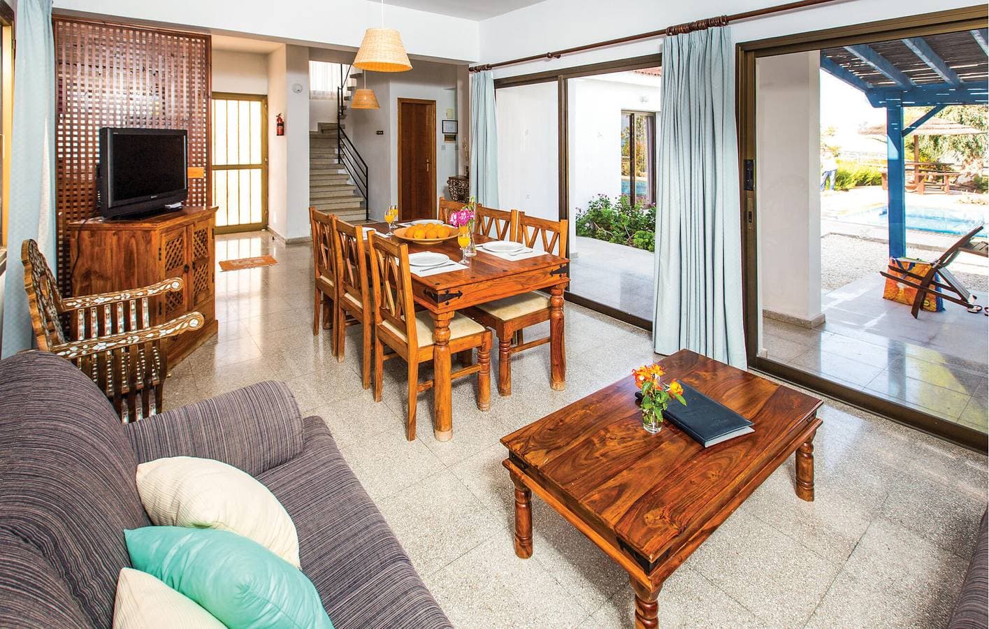 Foto 4 von 14: Ferienhaus für 4 Personen mit Pool