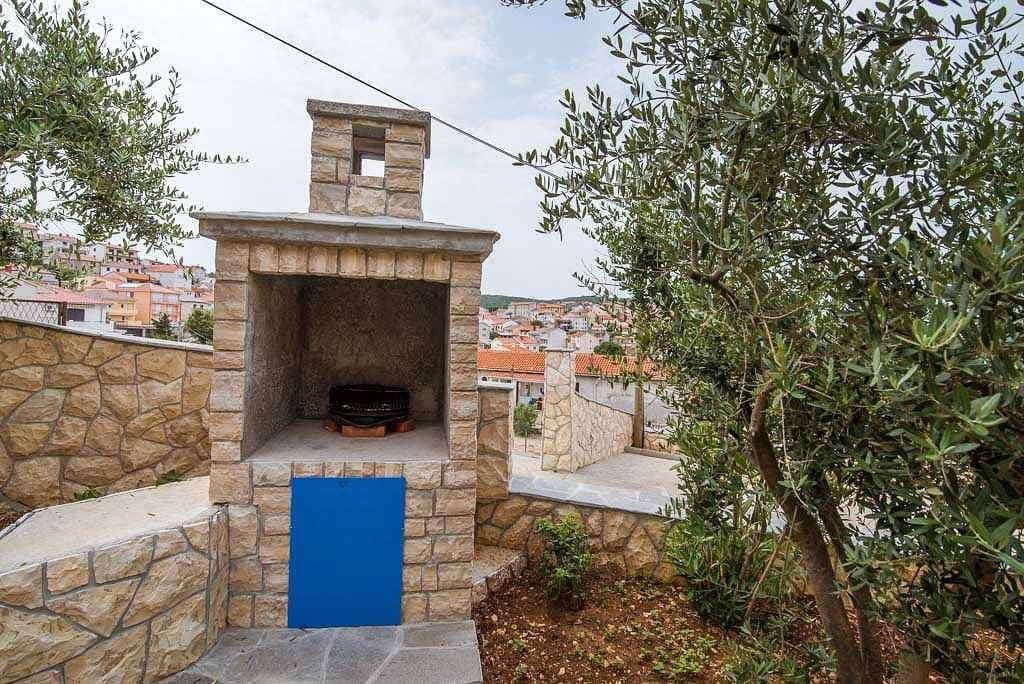Foto 7 von 20: Ferienwohnung mit Terrasse und Meerblick 50 m von der Adria