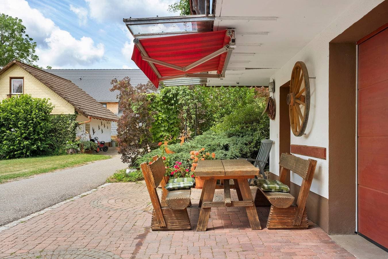 Foto 3 von 41: Ferienwohnung auf dem Deckerhof in Brigach - Natur und Erholung in herrlicher Alleinlage