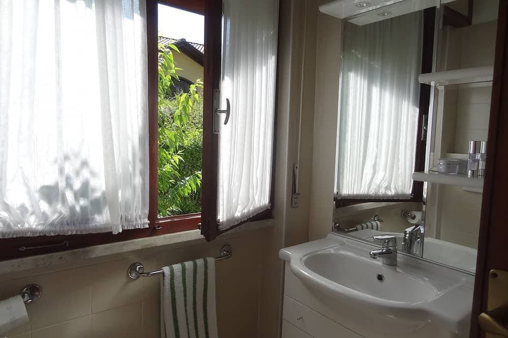 Foto 5 von 30: Charmantes Ferienhaus mit Seeblick