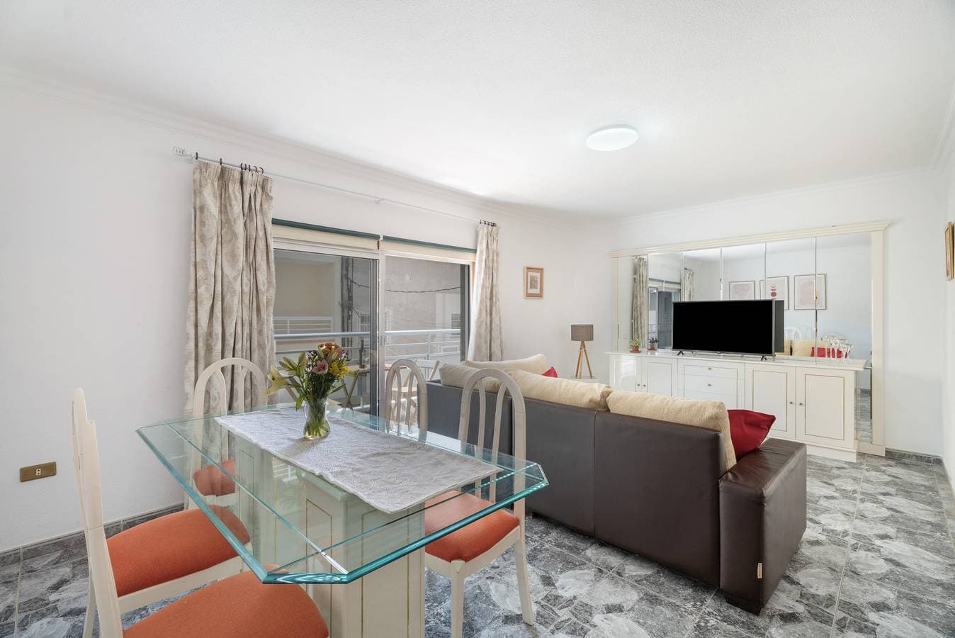 Foto 4 von 26: Ferienhaus 'Solabrigos Tenerife Suite' mit Meerblick, Balkon und WLAN