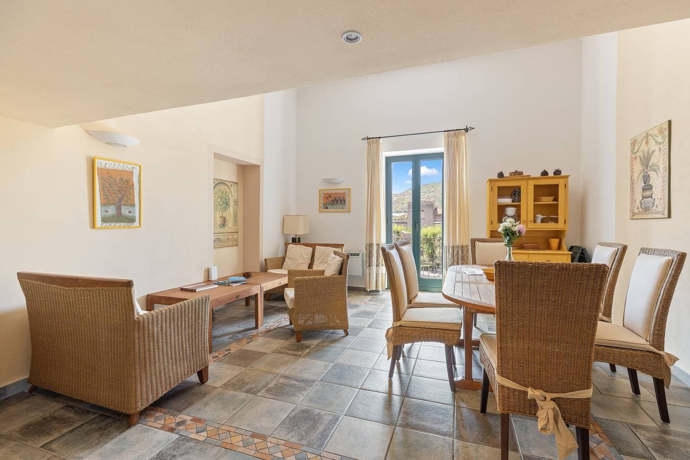Foto 4 von 35: Apartment 'Color Sabbia' mit Balkon, WLAN und Klimaanlage