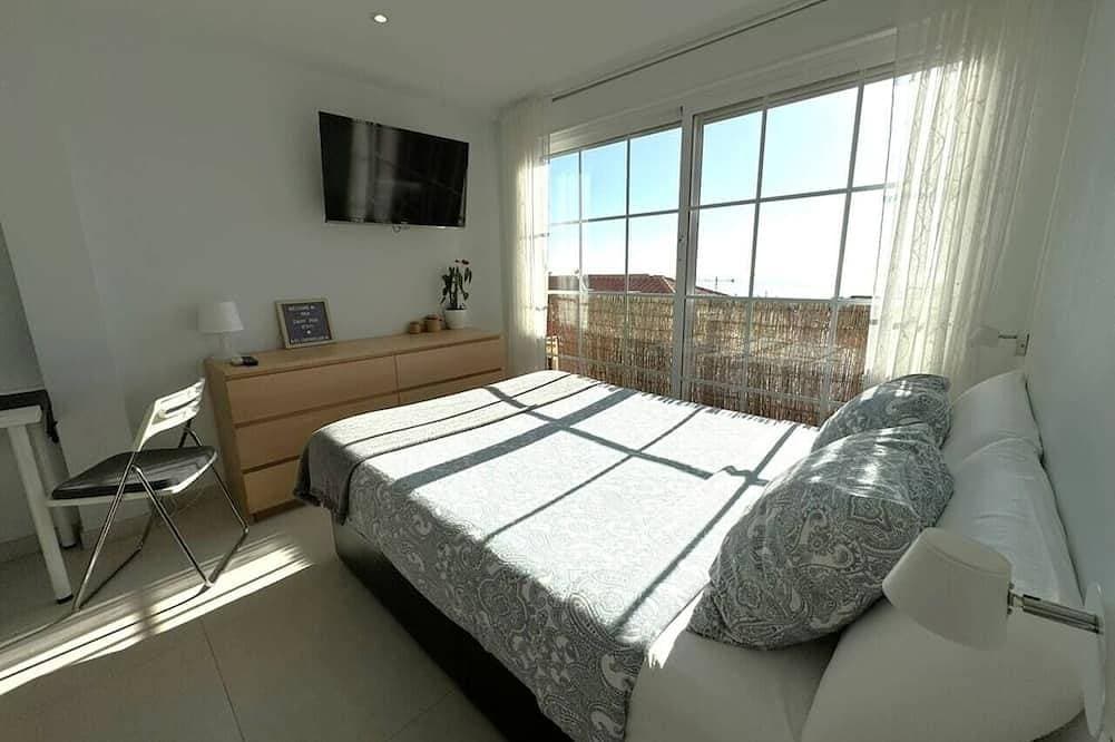 Foto 2 von 23: Peaceful Studio Apartment with Amazing Views