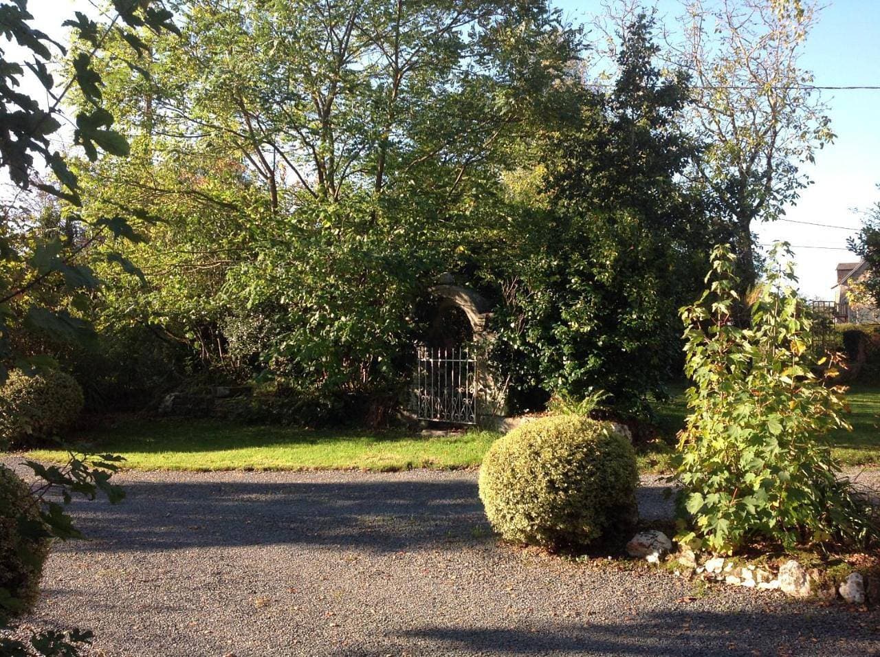 Foto 9 von 10: Double Room with Garden View