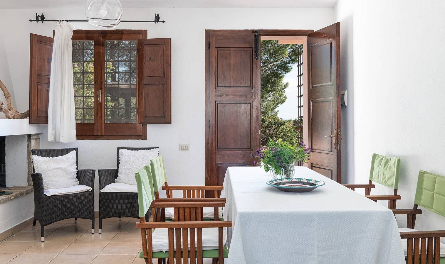 Foto 8 von 27: Villa Fiori 4 Is Molas – Exklusive Villa mit privatem Pool und Meerblick auf Sardinien