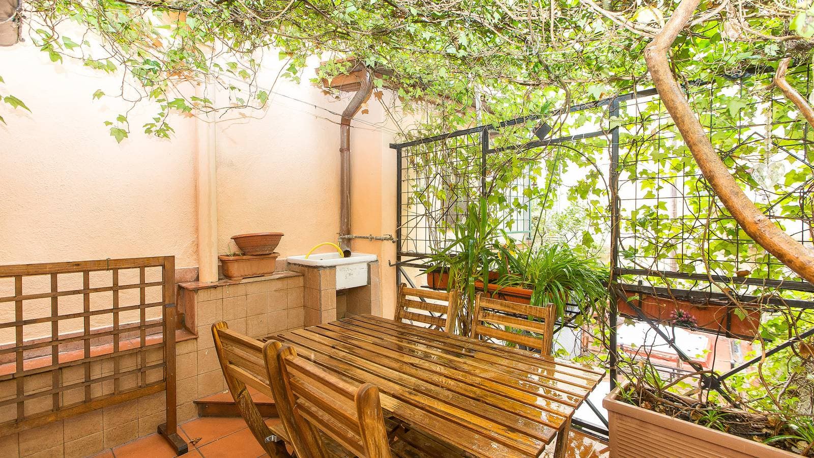 Foto 13 von 28: Ferienwohnung für 4 Personen mit Balkon/Terrasse