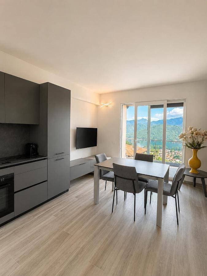Lake View Apartament 1 - Free Parking & Terrace 1