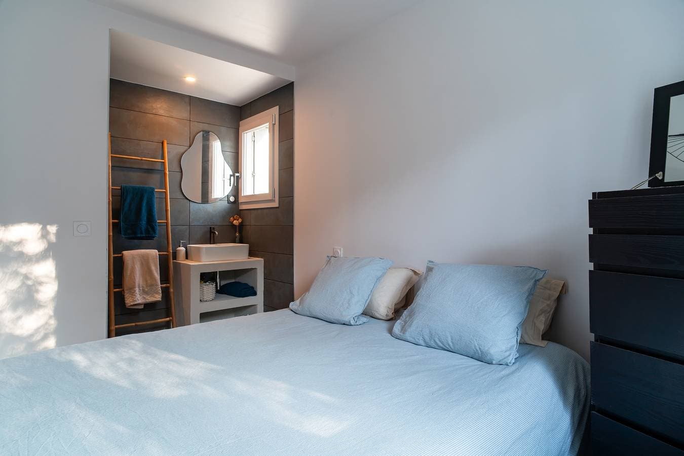 Foto 5 von 23: Ferienhaus für 8 Personen mit Garten