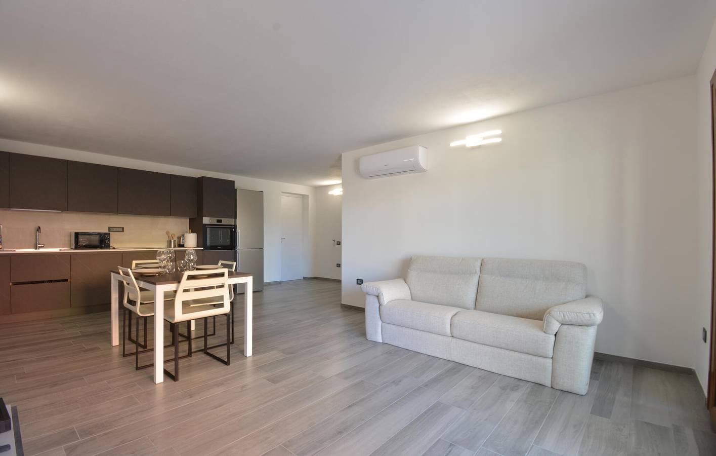 Foto 10 von 24: Gemütliches Olia Speciosa Apartment mit Parkplatz und Terrasse