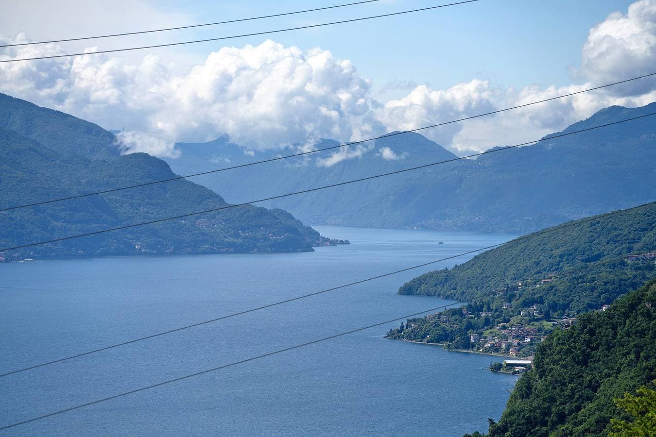 Foto 8 von 37: Ferienhaus 'Il Nido Del Colibrì' mit Seeblick, privater Terrasse und WLAN
