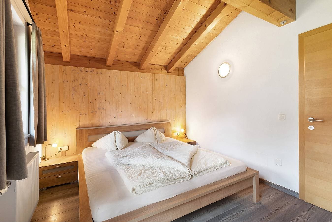 Foto 9 von 28: Ferienwohnung 'Lärche' mit Bergblick, Gemeinschaftsterrasse und Wi-Fi
