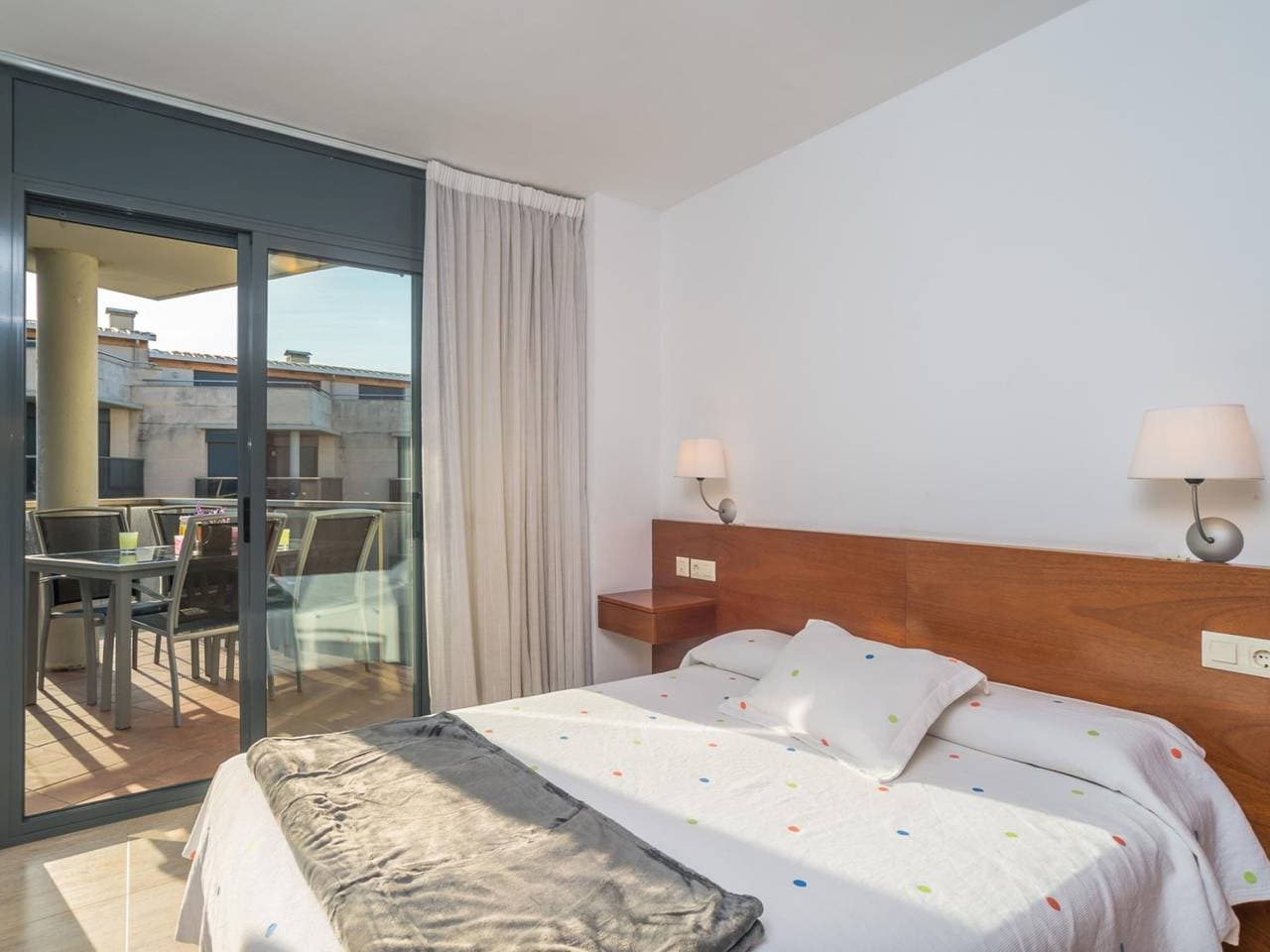 Foto 9 von 29: Ferienwohnung für 6 Personen mit Pool