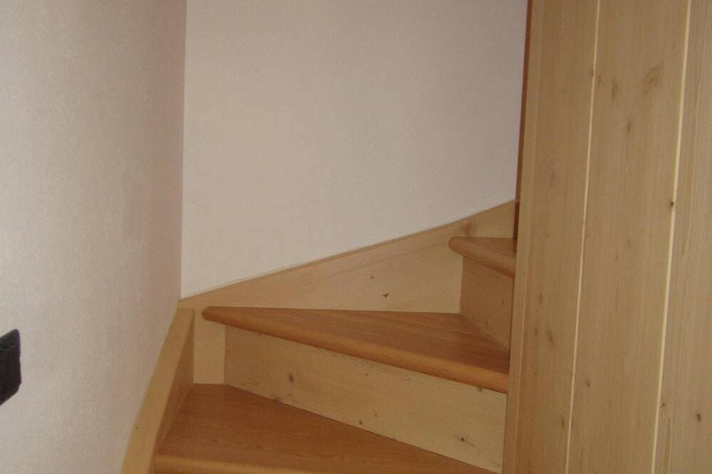Foto 12 von 13: Neue Und Dach Light